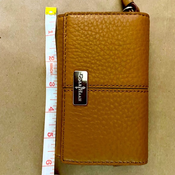 Leather Wristlet - Picture 6 of 8